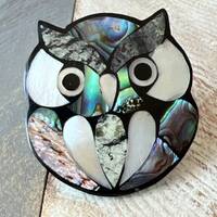 Vintage Handmade Large Owl Brooch Colourful Abalone Shell Mother of Pearl Black Resin