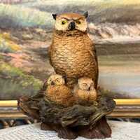 Stone Resin Mother Owl with Two Owlets in Nest by Castagna 1988 Italy
