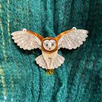 Swooping barn owl necklace