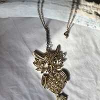 Vintage Owl necklace with moveable parts!
