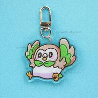 Cute Owl keychain | Flying green and beige owl charm, gamer Acrylic Keychain, Cute Japanese Keychain