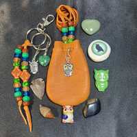 Owl Spirit pouch, Owl medicine bag, Owl totem stone, Owl spirit animal, Leather Owl pouch, Great Hor