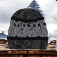 Owl slouchy beanie, Tri-color grays