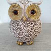 Beige Owl Statue, Elegant Home Decor for Wisdom and Protection, Lovely Owl Figure, Owl Home Decor, O