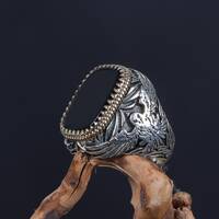 Large Onyx Stone Ring with Owl Motif, Amulet Animal Jewelry, Unique Nature Inspired Ring, Black Ston
