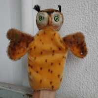 vintage,8 1/2'' Steiff Wittie owl,mohair hand puppet,with id button.