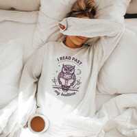 Cute Owl I Read Past My Bedtime Sweatshirt, Book Lover Casual Sweatshirt, Cozy Owl Reading Graphic S