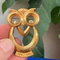 Gold owl brooch