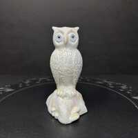 Rare 5.5-Inch Westmoreland Iridescent Ivory Owl Figurine with Unique Blue Eyes - Stunning Vintage Gl