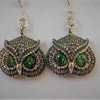 Owl Earrings With Emerald Eyes In Sterling Silver