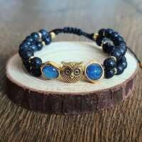 Night Owl - Handgemaakte kralenarmband uil - Zwarte zandsteen kralen - Gouden uiltje - Blauw & Z