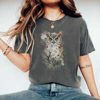 Owl Art T-Shirt for Nature Lovers, Unique Woodland Wildlife Tee, Artistic Owl Gift Shirt for Bird En