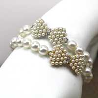 Pearl Bow Stretch Bracelet, Pearl Glam Bracelet, Glass Pearl Bracelet, Women's Stretch Bracelet,