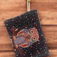 Authentic Tapestry Owl Pattern Clutch Bag