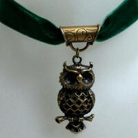 Handcrafted 'Wise Owl' Choker. Steampunk/Pagan/Wiccan. Bronze tone Owl on a Wine, Black, Gre