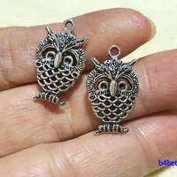 Lot of 30pcs Antique Silver Tone "Owl" Metal Charms. #SW1289.