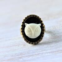 Owl Cameo Ring-White on Black-White on Blue-Pink on White-Black on Pink-Black on Red