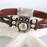 Owl Focal Brown Leather  Bracelet - Item R6233