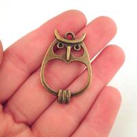 10 Medium 35mm antique brass retro owl charm connecters, bronze 24x35mm bird connector pendants D250
