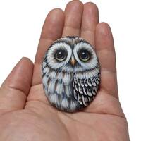 Owl Hand Painted Pebble! Painted with acrylic paints and finished with satin varnish protection.