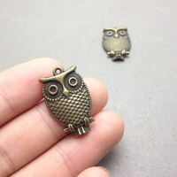 10 pcs of Antique Bronze Lovely Owl Pendants Charms 18mmx28mm