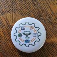 Sumner County Schools, Tennessee--Howard Elementary Owls--pin buttons 1.25" round--made to orde