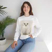 Cozy Owl Crewneck Sweatshirt - Perfect for Nature Lovers, Animal Enthusiasts, Fall Fashion, Gift for