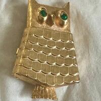 VINTAGE 2  1/8&rdquo; Avon Perfume Owl Gold Metal Green Rhinestone Eyes Costume Clothing Adorn Acces
