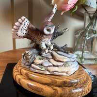 Lynn Chase, Owl, Flying Owl, Music Box, Figurine, 6.5" - Porcelain & Wood, Plays "Memo