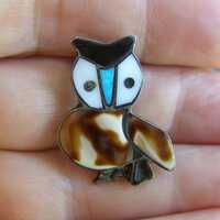 Vintage Zuni Sterling Turquoise Owl Pin: Onyx & Mother of Pearl