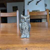 Vintage Cast Metal Owl Figurine: Rustic Desk Decor