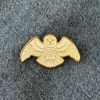 Hedwig-Inspired Owl Enamel Pin – Harry Potter Aesthetic – Snowy Owl Lapel Pin – Wi