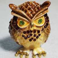 Brown owl jeweled green eyes trinket box 2.5" tall, enameled metal