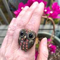 Vintage Owl Ring Red/Pink Rhinestones Sparkle Antique-Brass-toned Midcentury 1960s/70s-Style Adjusta