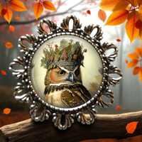 Autumn Owl Brooch: Vintage Style Leaf Crown Pin