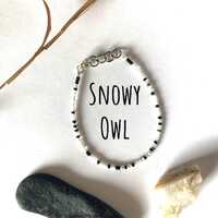 Snowy Owl - one strand, glass bead bracelet