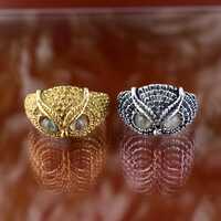 Owl Head Ring with Labradorite Eyes &ndash; Gold & Oxidized Silver Statement Ring