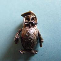 Vintage Sterling Silver charm Articulated Graduate Owl (S)