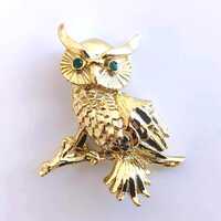 Vintage Gold Tone Horned Owl Brooch - Green Rhinestone Eyes