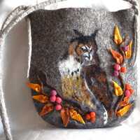 Sac Hibou en laine feutr&eacute;e  sac artisanal avec oiseau