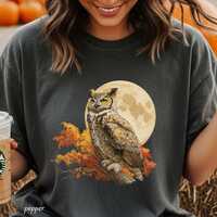 Great Horned Owl Comfort Colors Shirt Moon Graphic Tee Autumn Wildlife Top Cozy Sweatshirt Gift for