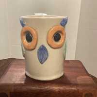 Darling vintage hand made, folk art pottery Owl mug, owl coffee cup, vintage owl mug