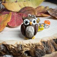 Owl (One charm) beaded charm for purse, phone etc.; Pumpkin; fall; kawaii; cute; polymer clay; glass