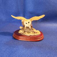 Regency Fine Arts Barn Owl Figurine