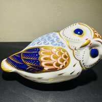 Royal Crown Derby 1989 &ldquo;Laying Owl&rdquo; Imari Figurine/Paperweight. Gold Stopper (First Qual