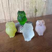 Collection of 4 Vintage Art Glass Mini Owl Figurines