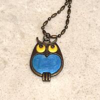 Beautiful Iridescent Owl Bezel necklace: inlayed with polymer clay.