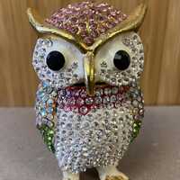 Vintage pink and green crystal glass diamanté owl trinket box