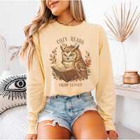 Comfort Colors Fall Owl Reading Shirt – Cozy Reads Crisp Leaves Tee, Autumn Bookworm Gift