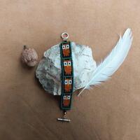 OWLS. Beaded Bracelet.